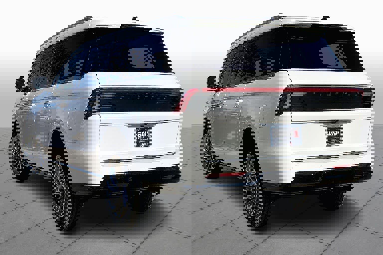 New 2025 Lincoln Navigator L Reserve image 12