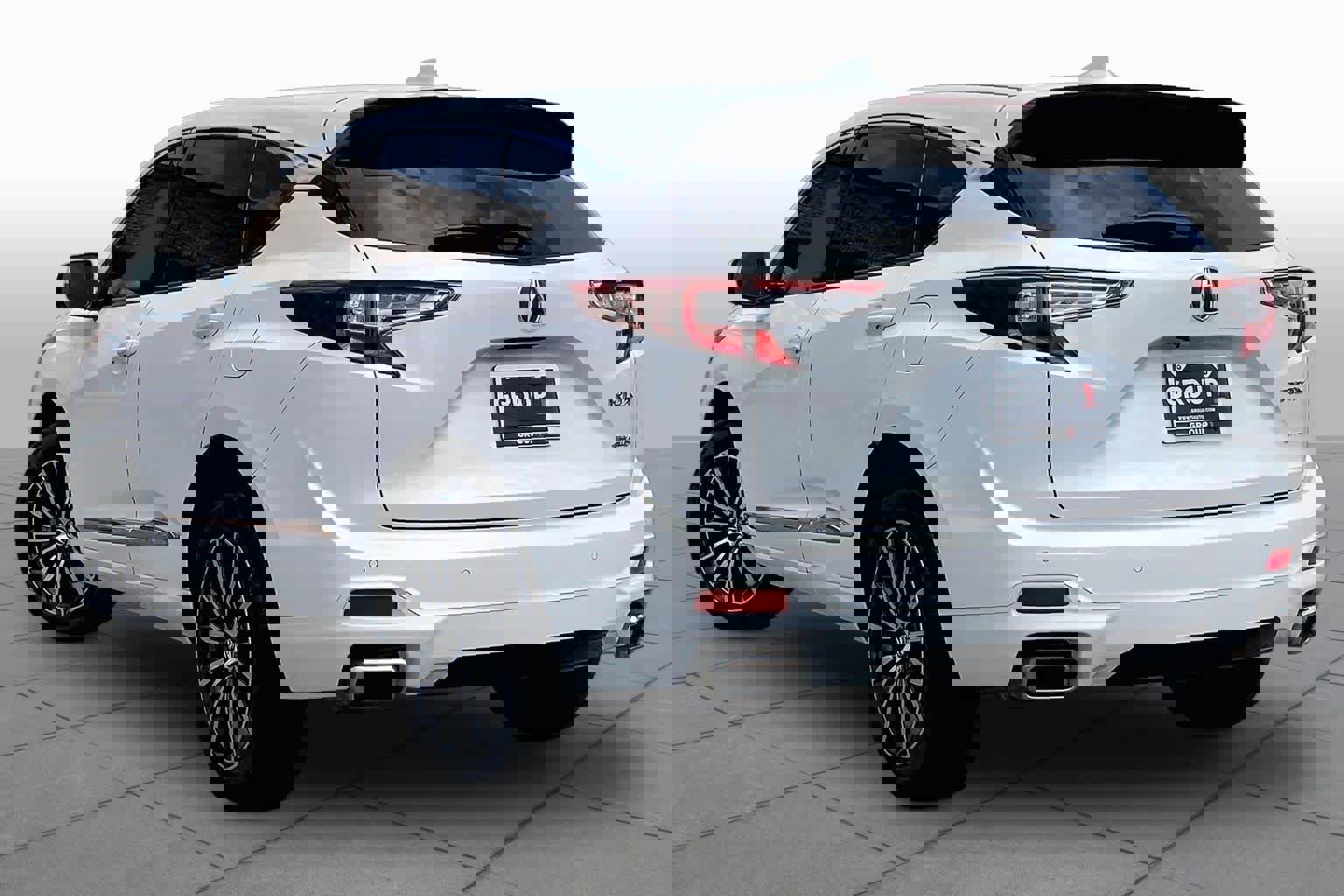 Used 2025 Acura RDX SH-AWD w/ Advance Package image 12