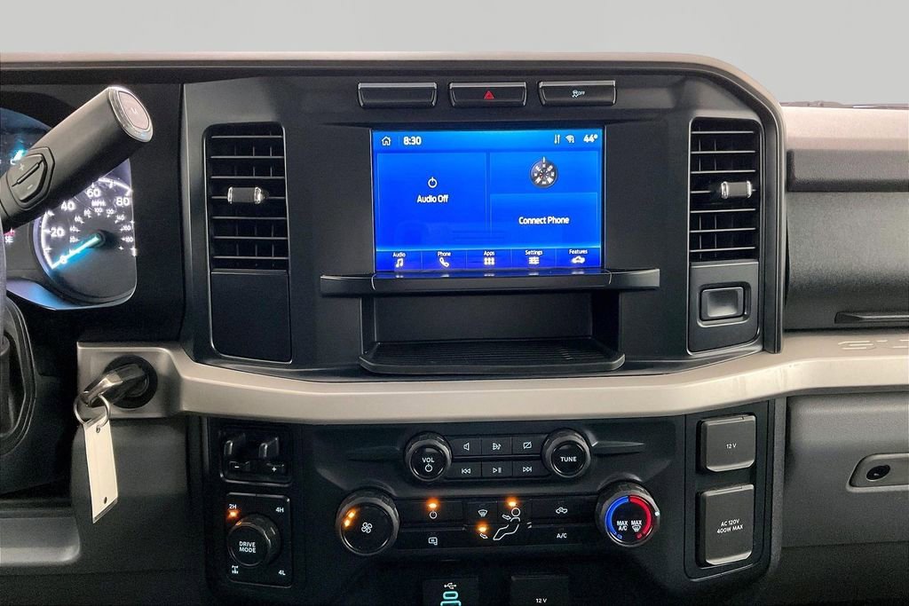 Used 2023 Ford F350 XLT image 9