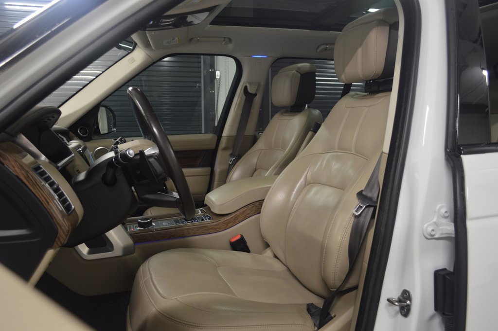 Used 2022 Land Rover Range Rover Westminster Edition image 5