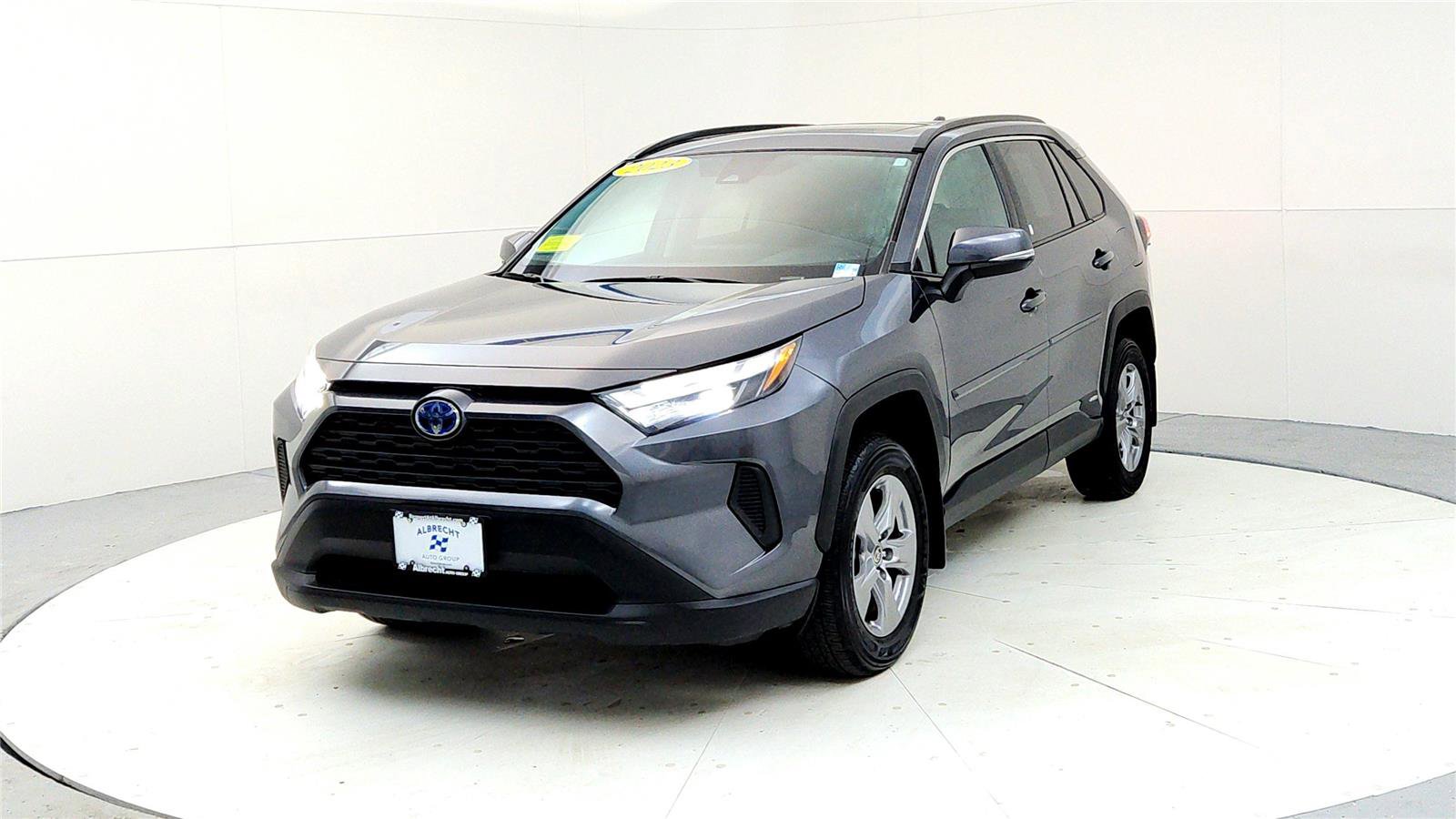 Certified 2023 Toyota RAV4 XLE w/ Convenience Package image 2