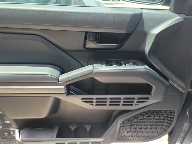 Used 2024 Toyota Tacoma TRD Sport image 12