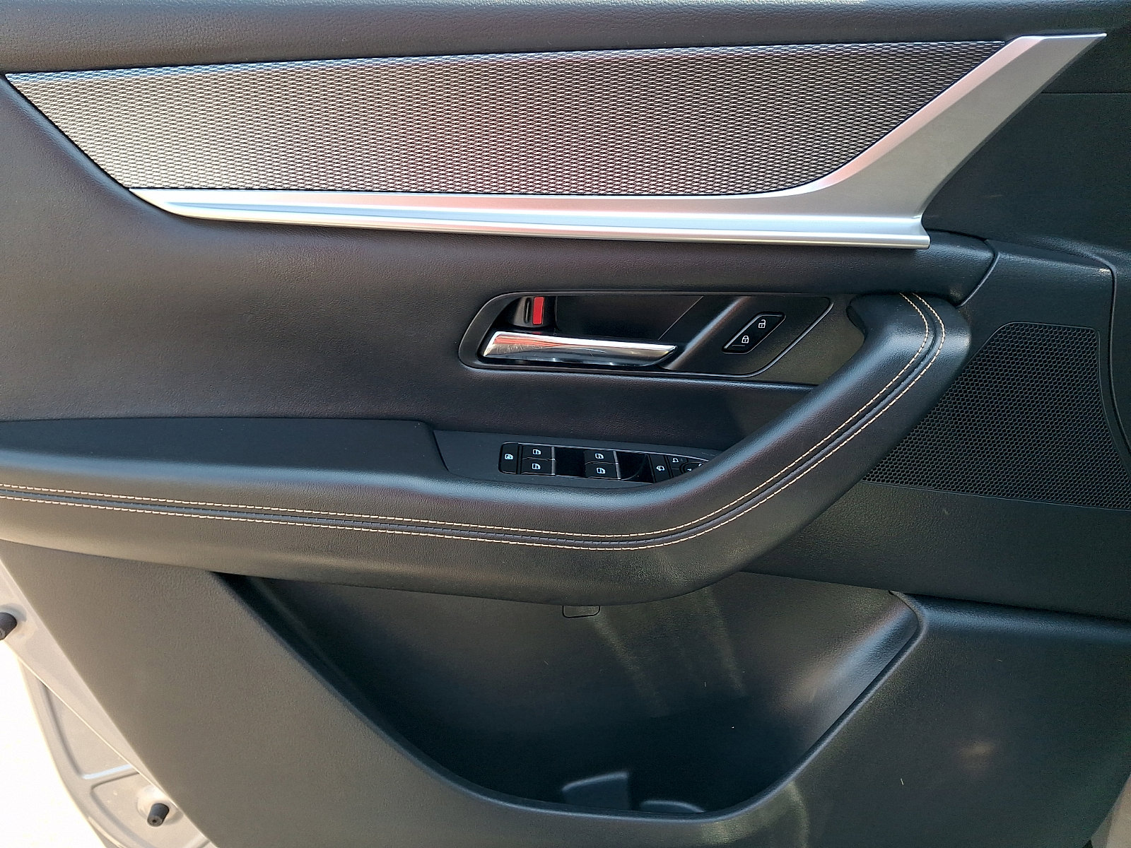 Certified 2024 MAZDA CX-90 Plug-In Hybrid w/ Premium Plus image 15