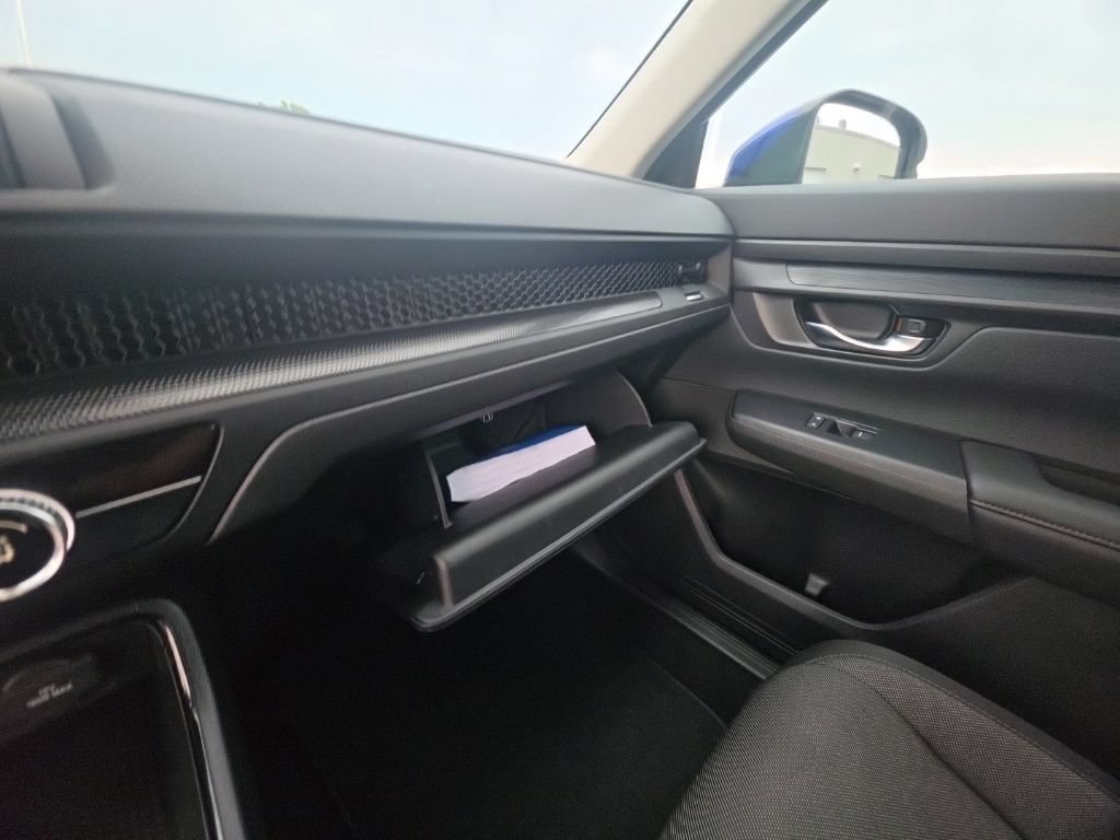 Used 2025 Honda CR-V LX image 21