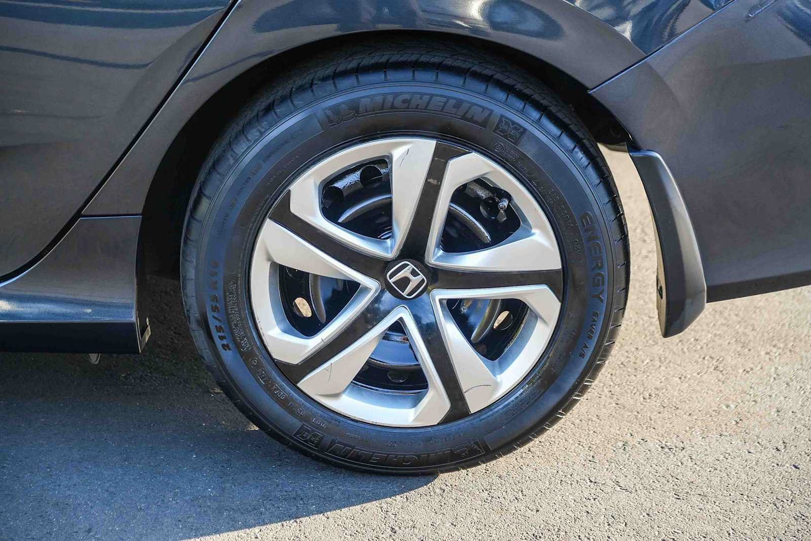 Used 2018 Honda Civic LX image 10