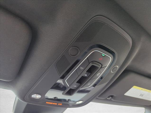 Used 2020 Audi e-tron Prestige image 15