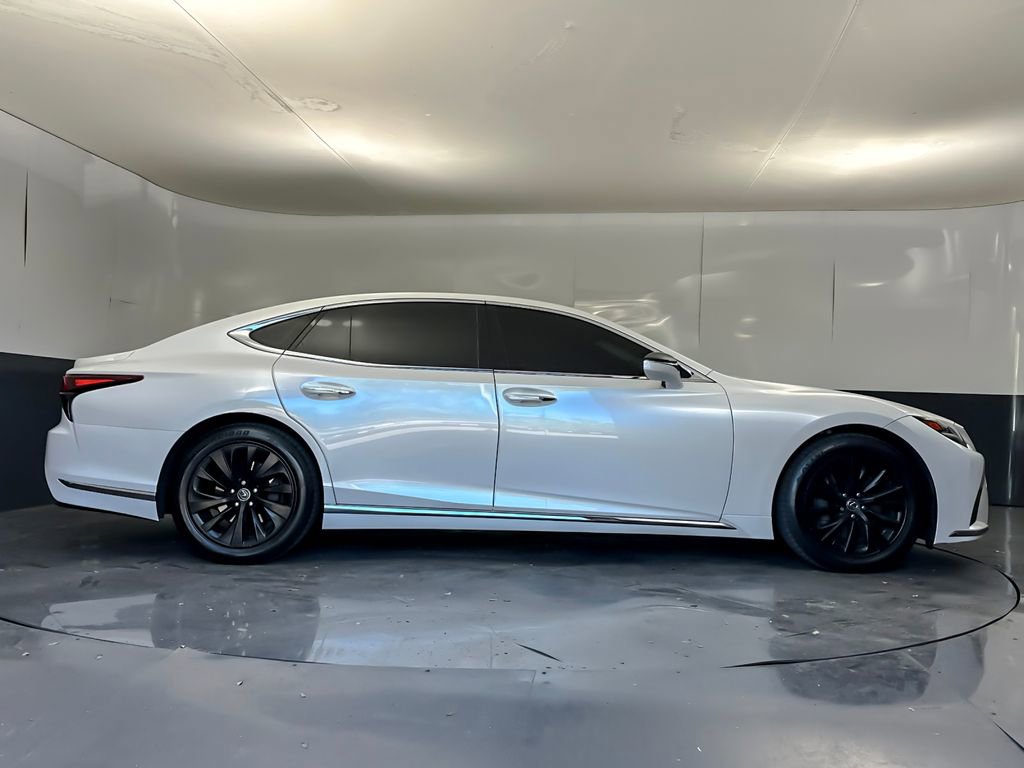 Used 2021 Lexus LS 500 w/ Accessory Package (Z1) RWD image 2