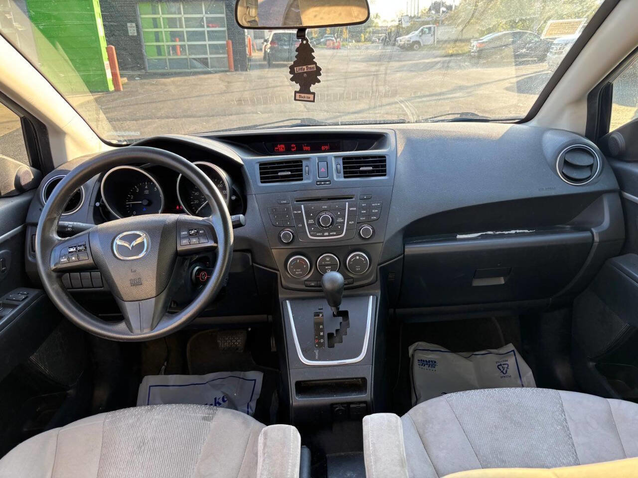 Used 2012 MAZDA MAZDA5 Sport FWD image 14