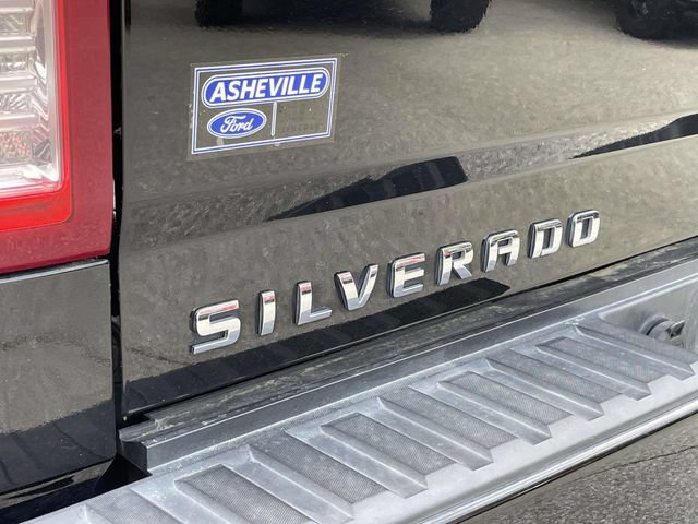 Used 2017 Chevrolet Silverado 1500 LTZ Z71 w/ Midnight Edition AWD/4WD image 10
