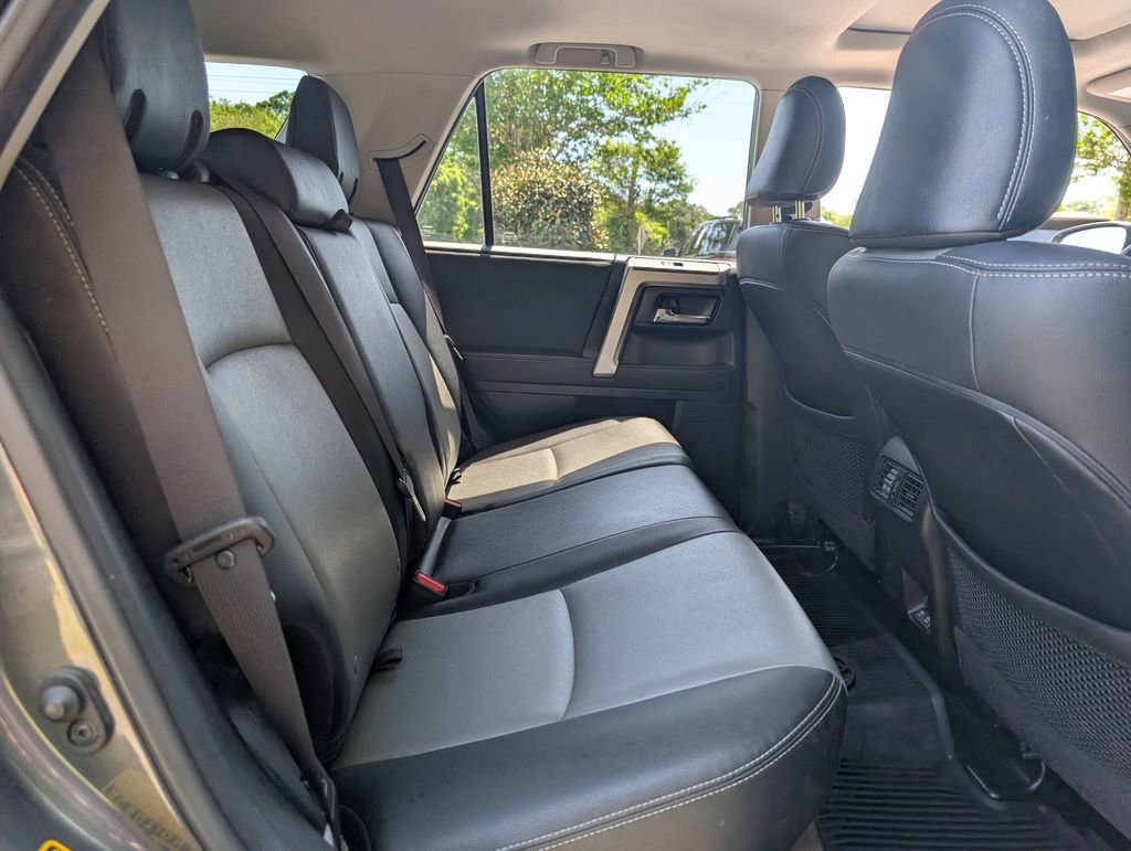 Used 2021 Toyota 4Runner SR5 Premium w/ Moonroof Package image 29