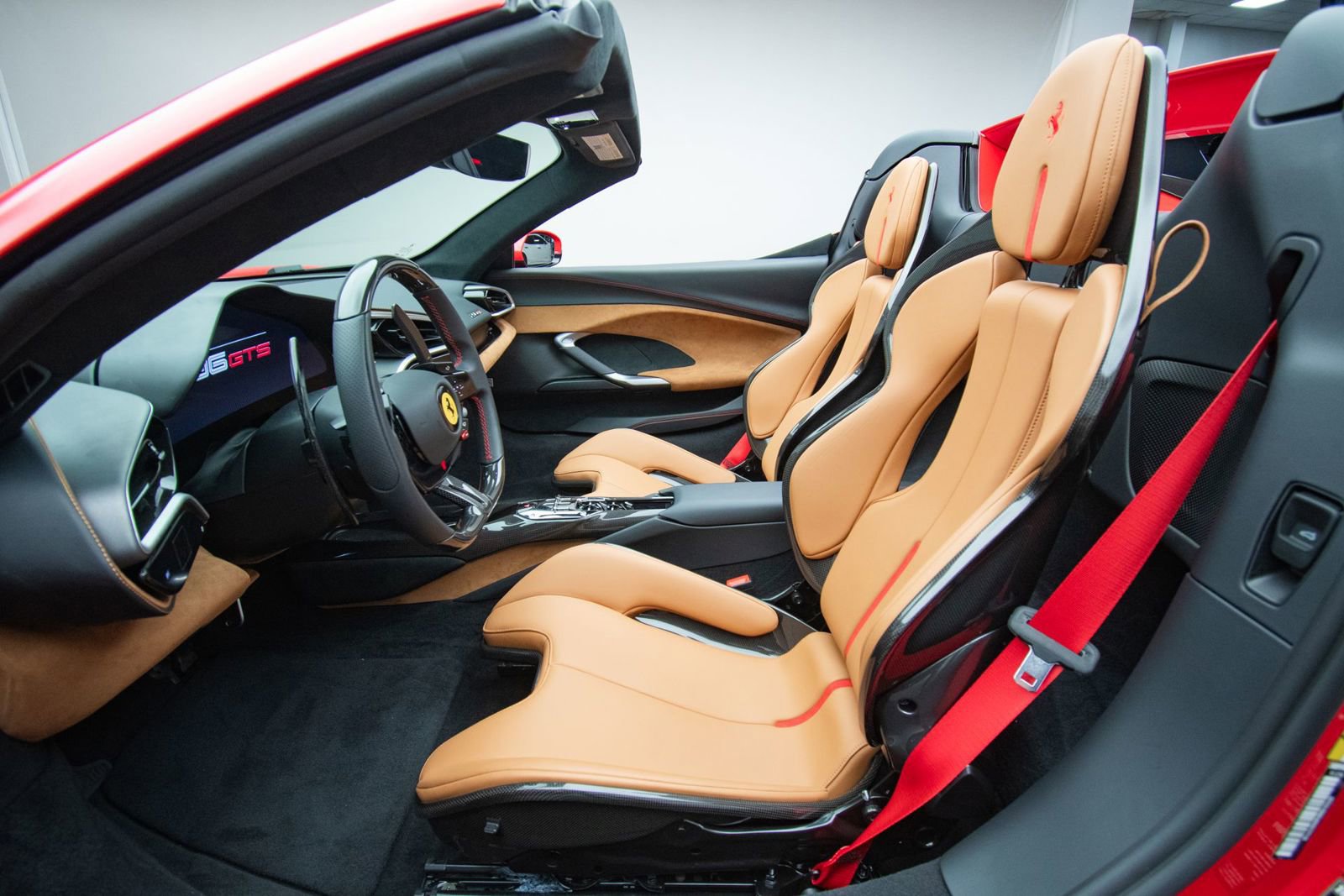 Used 2025 Ferrari 296 GTS RWD image 19