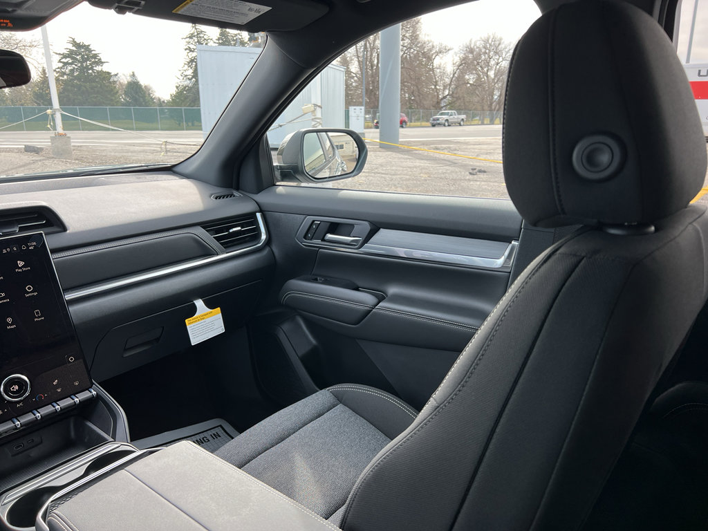 New 2026 GMC Terrain Elevation image 35