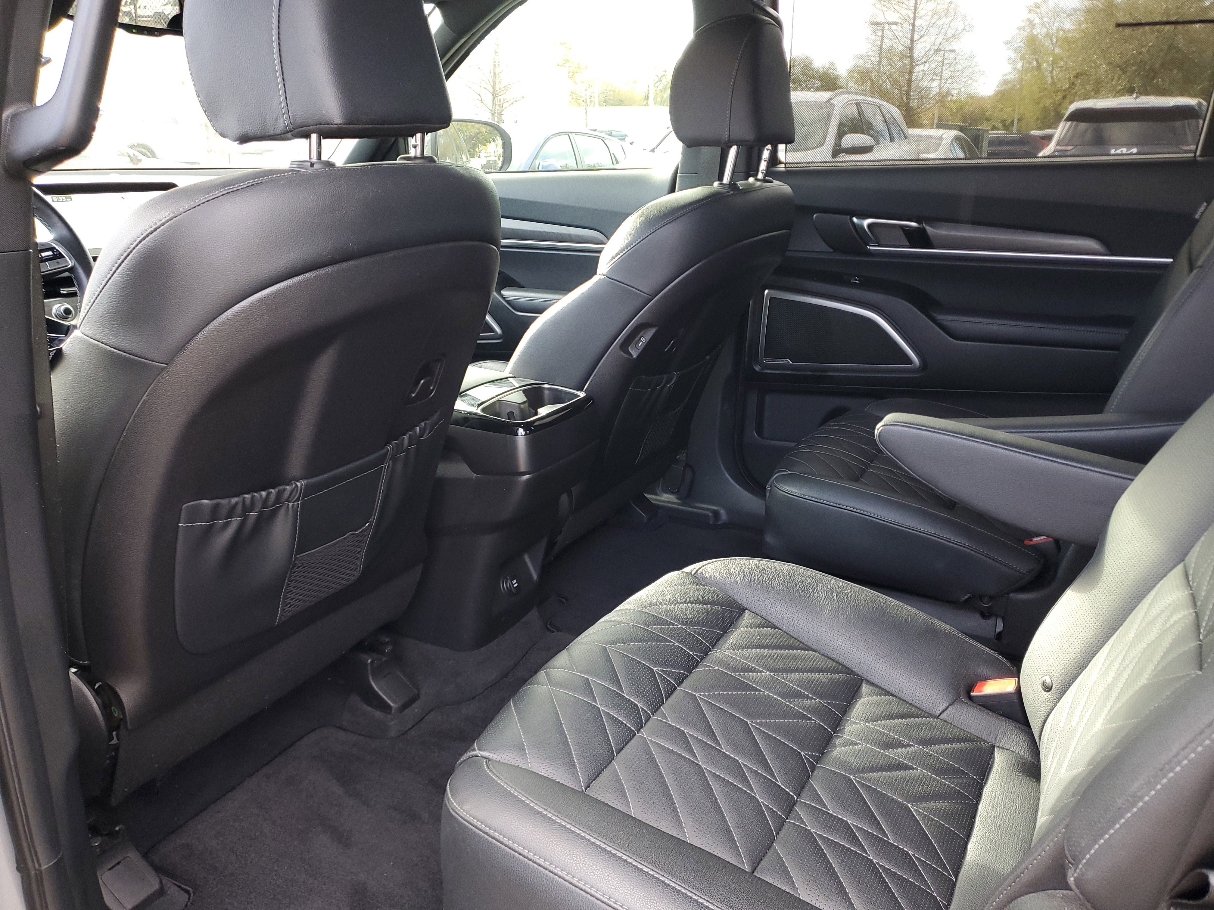 Used 2023 Kia Telluride EX X-Line image 9