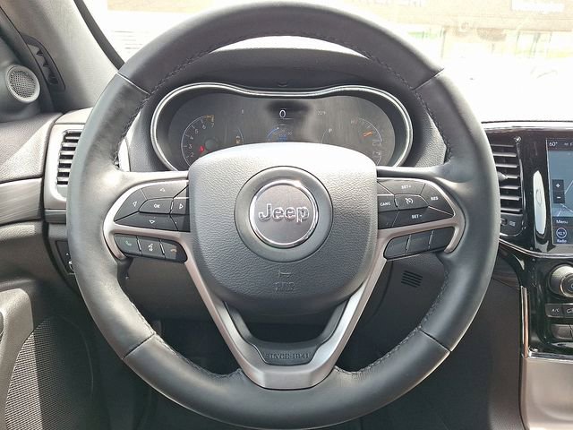 Used 2019 Jeep Grand Cherokee Altitude AWD/4WD image 19