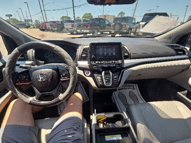 Used 2018 Honda Odyssey Elite image 17