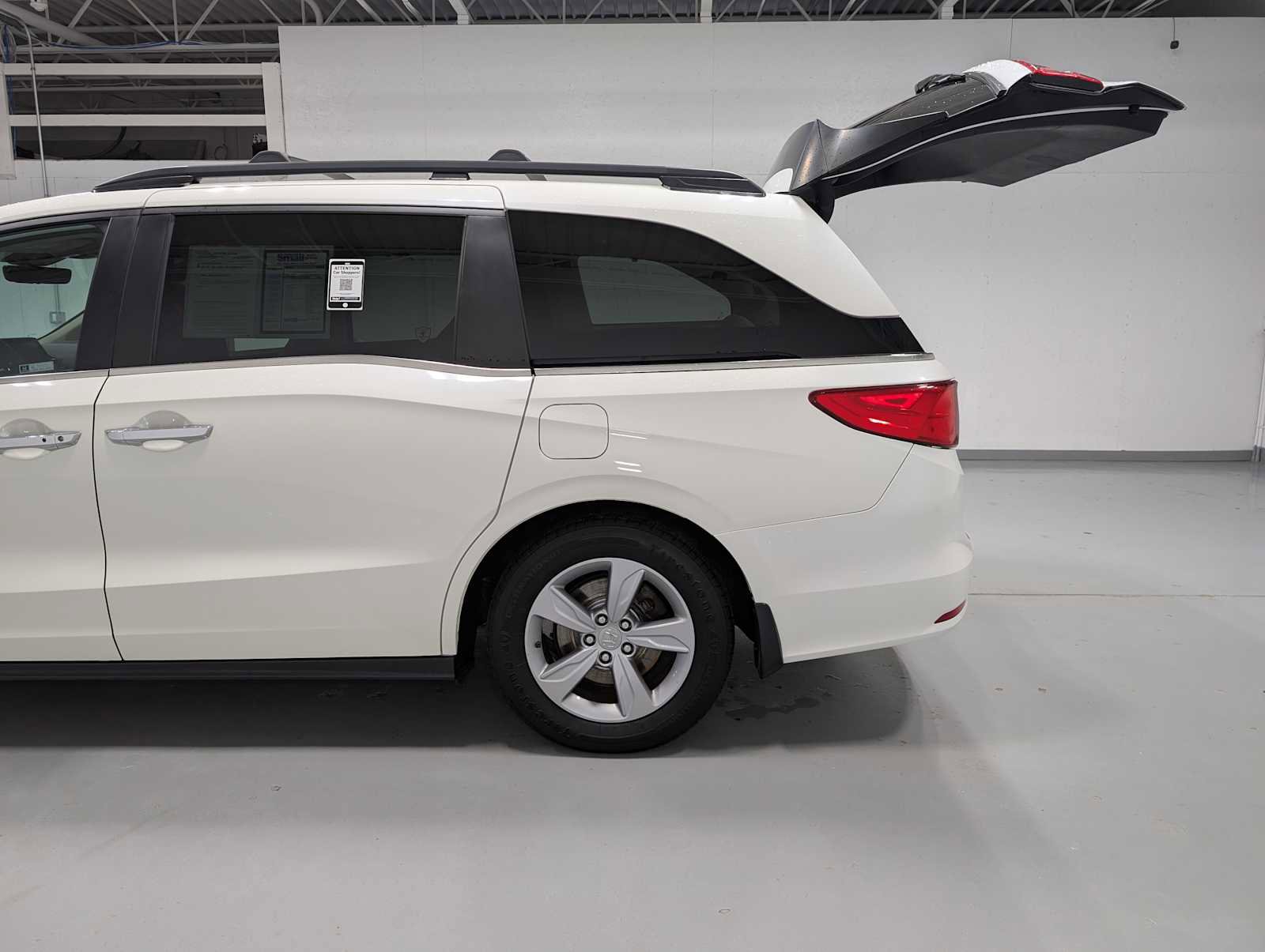 Used 2019 Honda Odyssey EX-L image 11