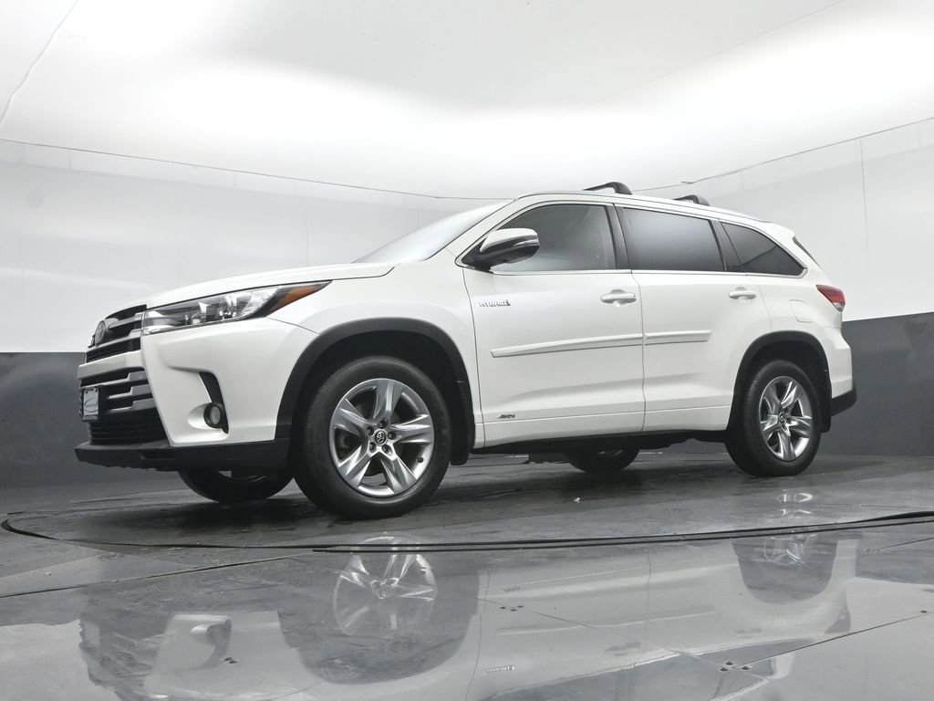 Used 2017 Toyota Highlander Limited w/ Protection Package #3 image 71