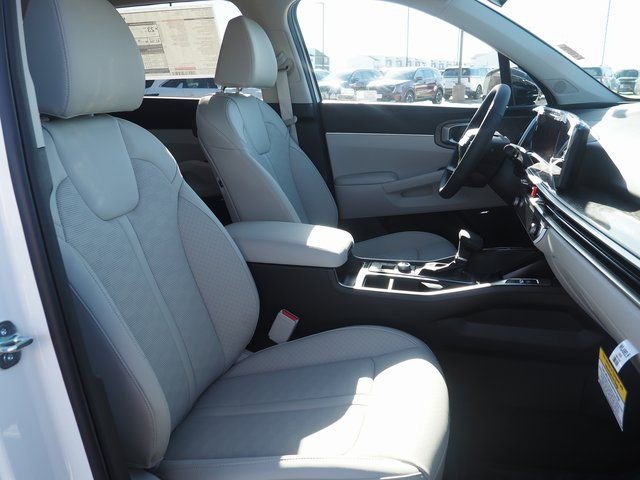 New 2026 Kia Sorento X-Line EX image 9