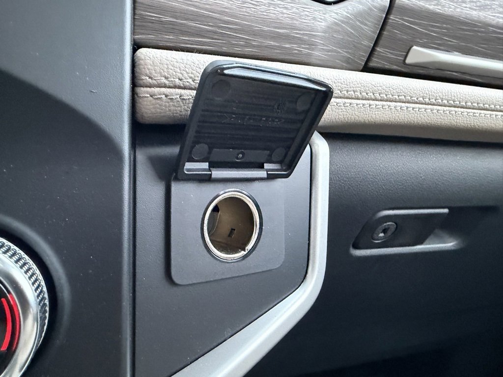 Used 2023 Ford Expedition Max Limited image 33