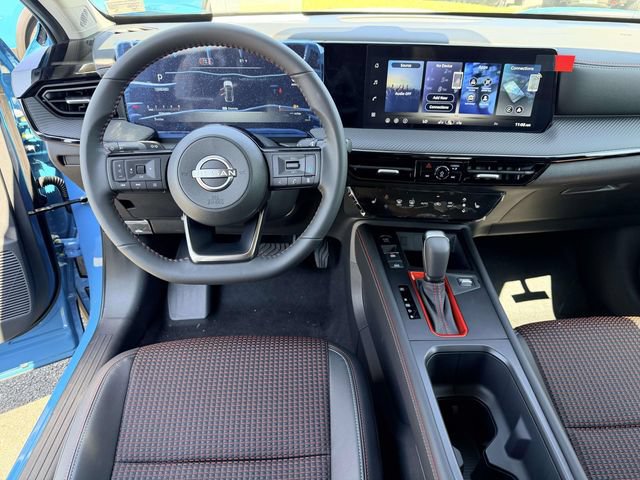 New 2026 Nissan Kicks SR w/ Cold Weather Package FWD image 17