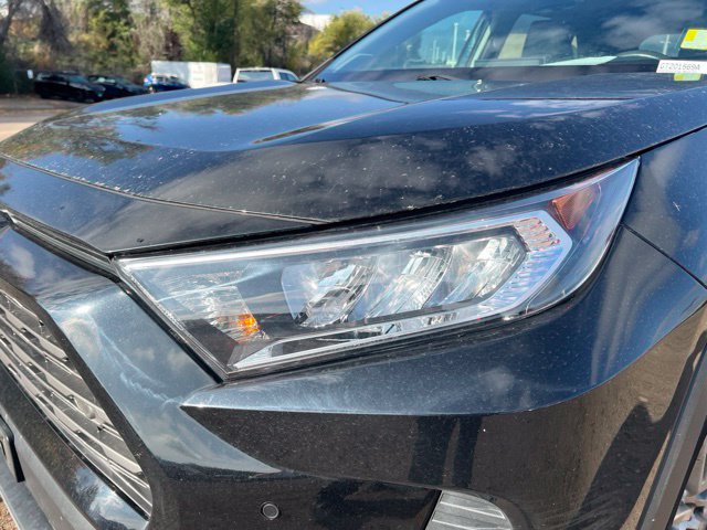 Used 2021 Toyota RAV4 Limited AWD/4WD image 9