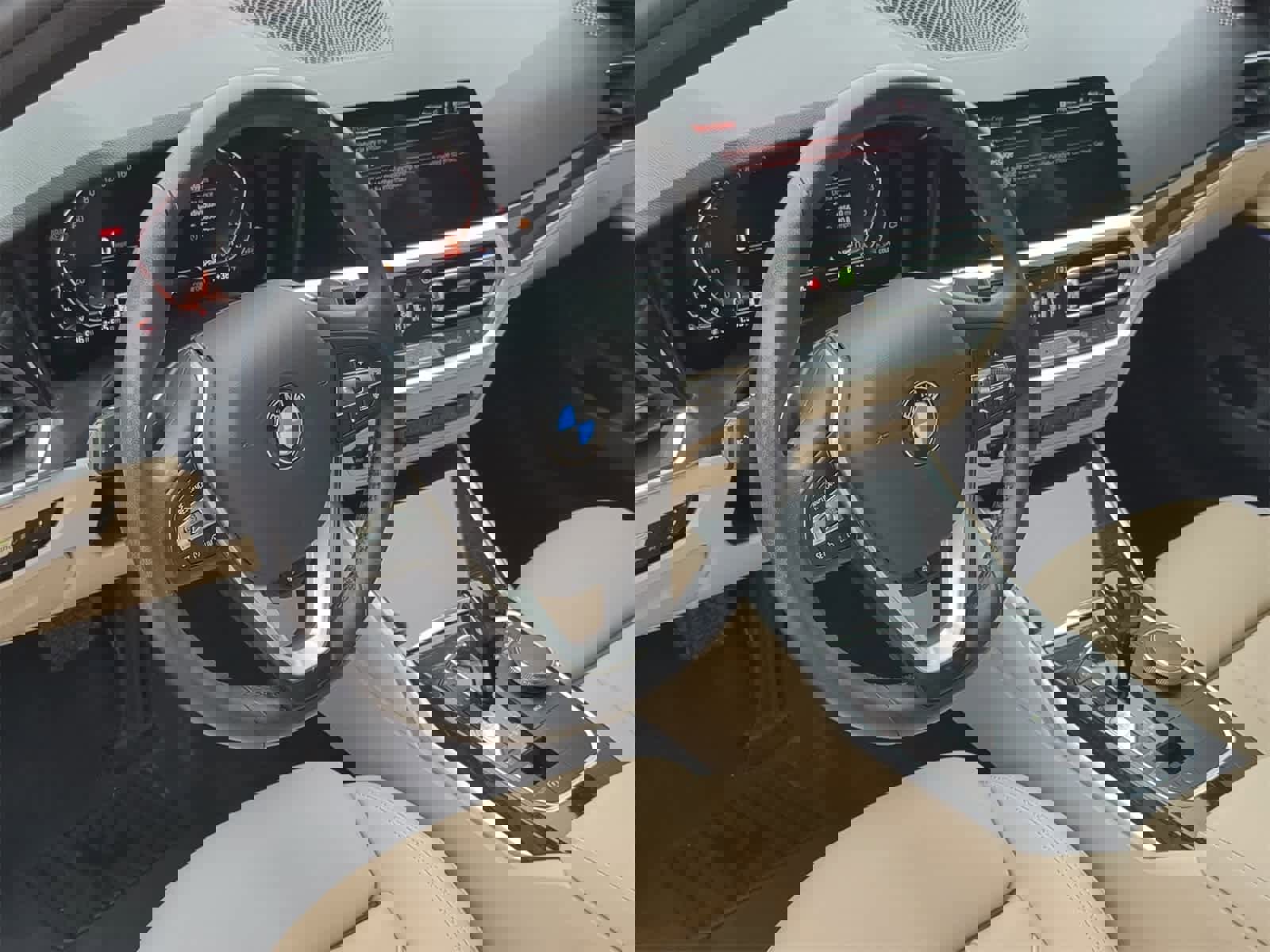 Used 2019 BMW 330i xDrive Sedan w/ Convenience Package image 10