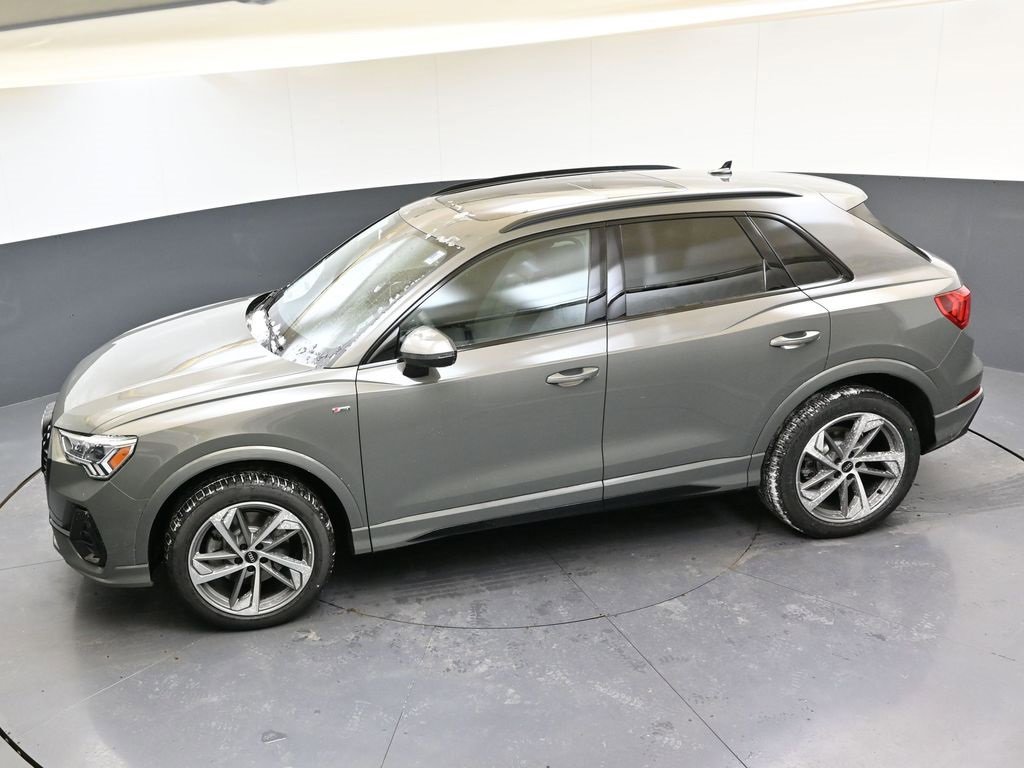 New 2025 Audi Q3 2.0T Premium image 47