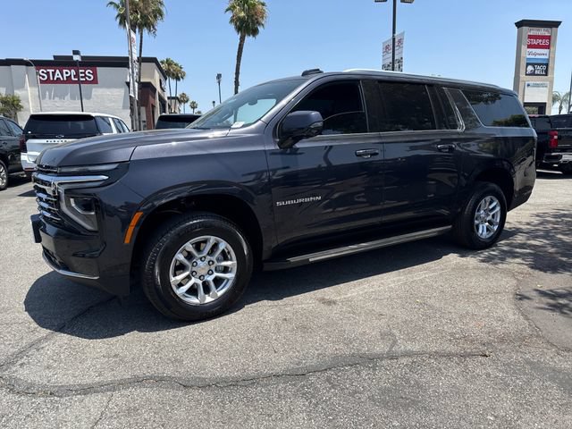 Certified 2026 Chevrolet Suburban LT w/ Comfort Package