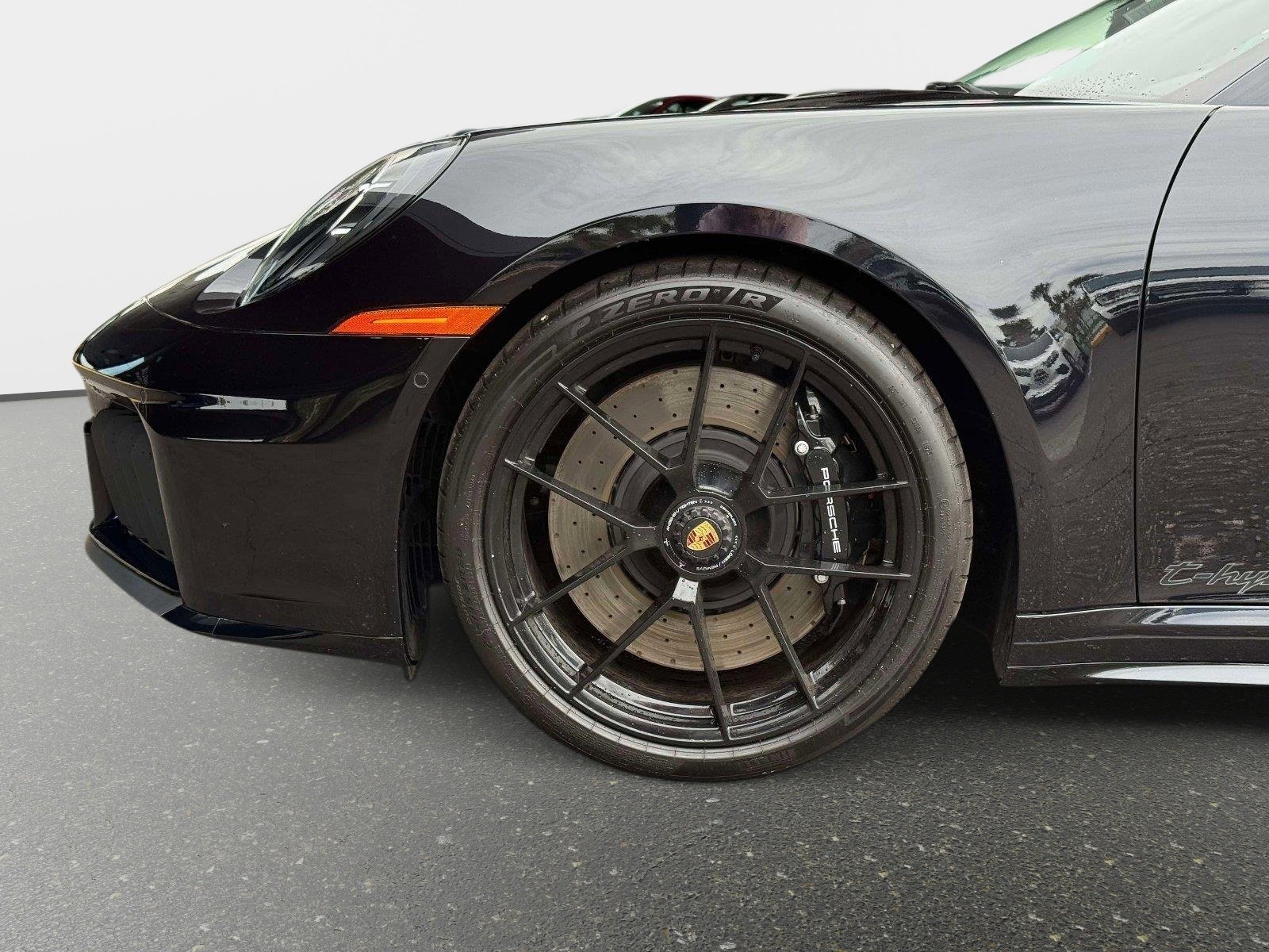 Used 2026 Porsche 911 Targa 4 GTS AWD/4WD image 12