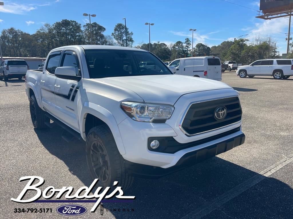 Used 2020 Toyota Tacoma SR5 image 2