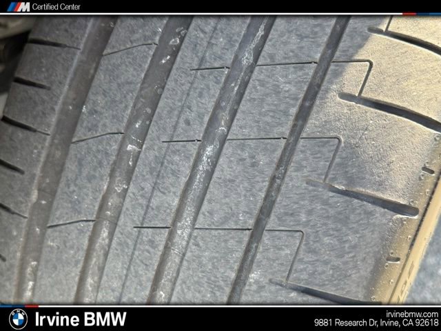 Used 2026 BMW iX xDrive60 w/ Premium Package image 15