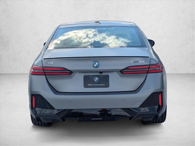 New 2026 BMW i5 eDrive40 w/ M Sport Package image 7