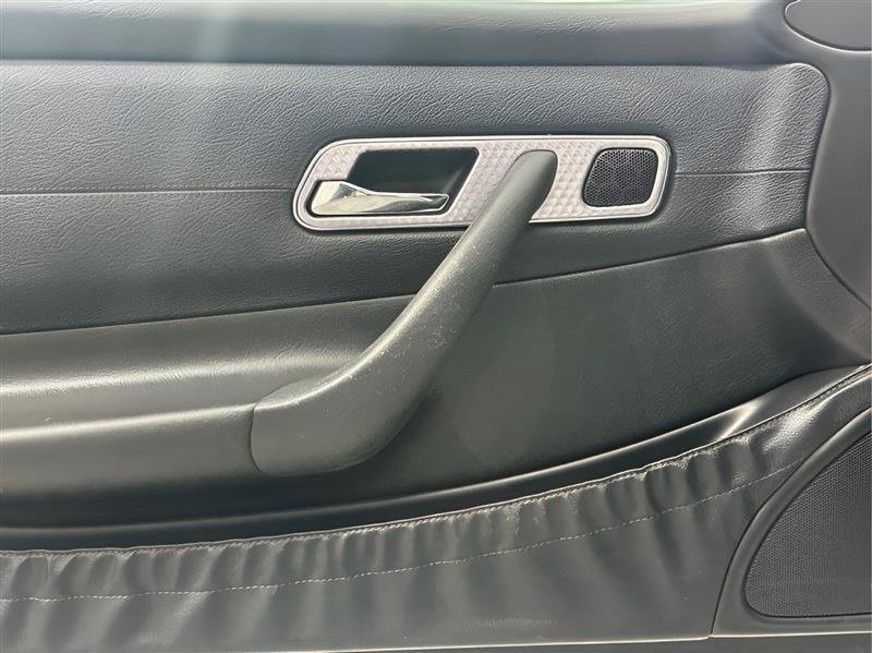 Used 2002 Mercedes-Benz SLK 230 image 17
