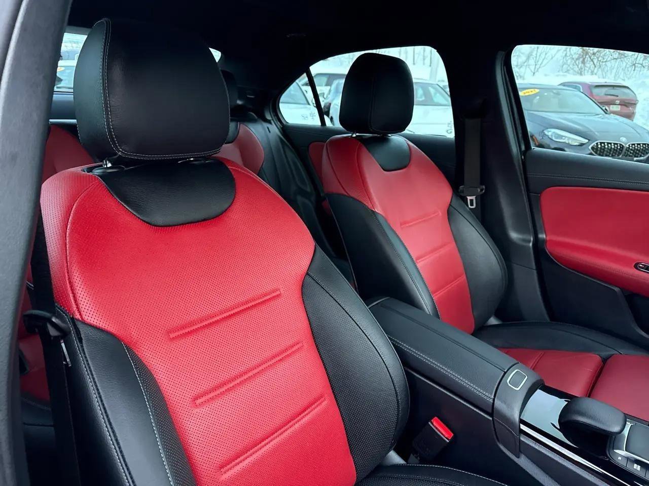 Used 2022 Mercedes-Benz A 220 4MATIC w/ AMG Line image 39