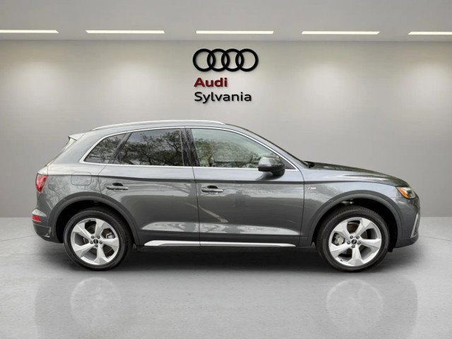 Certified 2023 Audi Q5 2.0T Premium Plus w/ Premium Plus Package AWD/4WD image 9