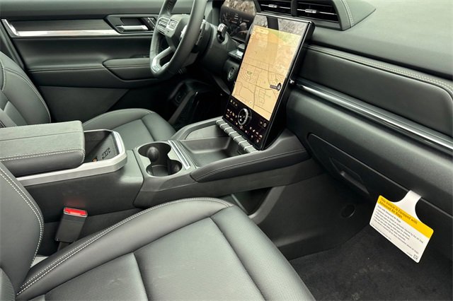 New 2026 GMC Terrain Elevation w/ Elevation Premium Package image 18