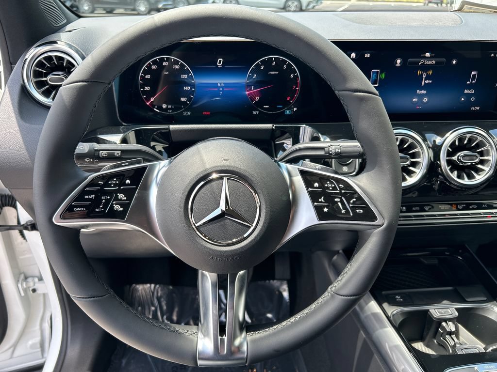 New 2026 Mercedes-Benz GLA 250 4MATIC image 18