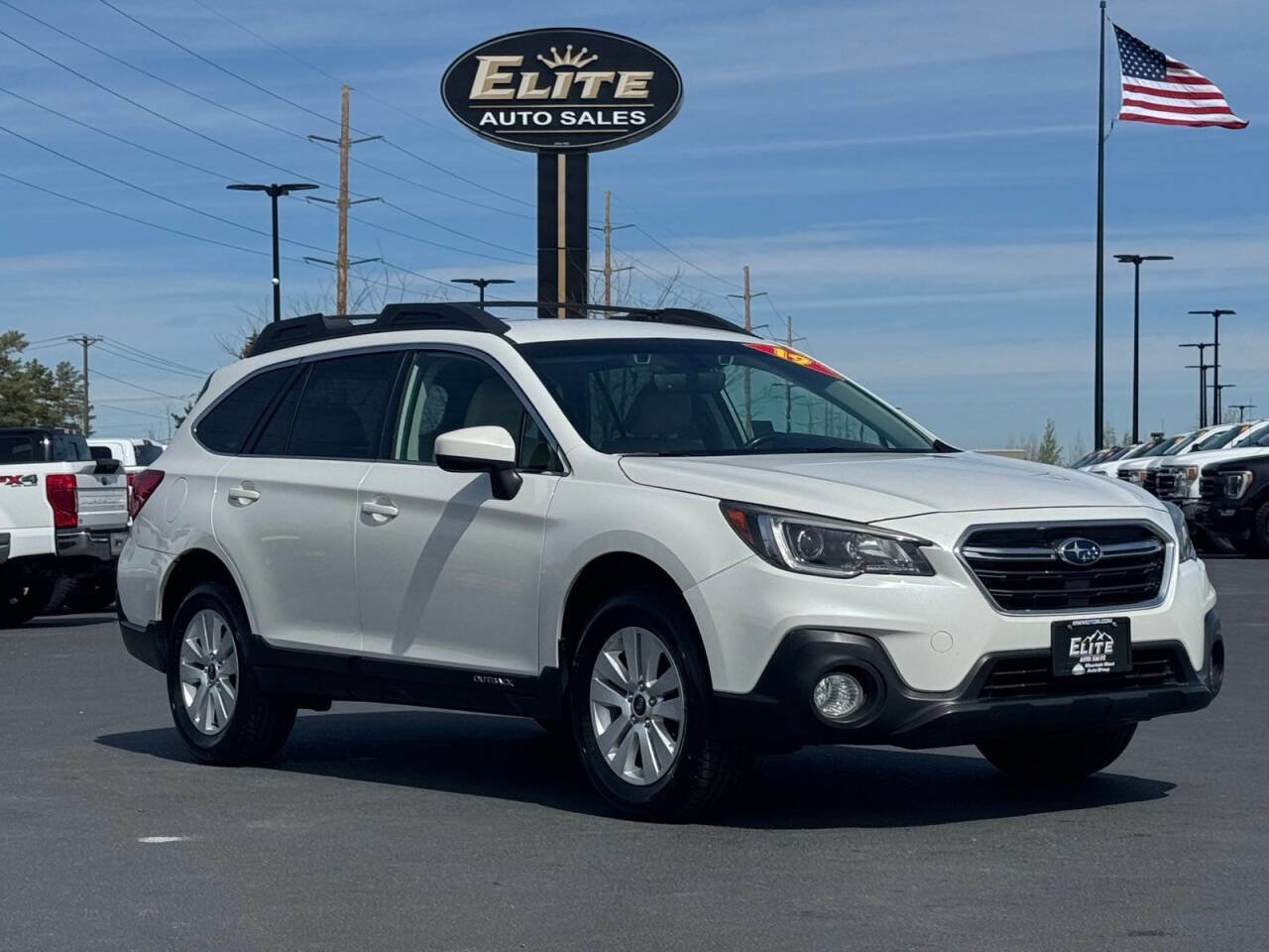 Used 2019 Subaru Outback 2.5i Premium AWD/4WD image 1