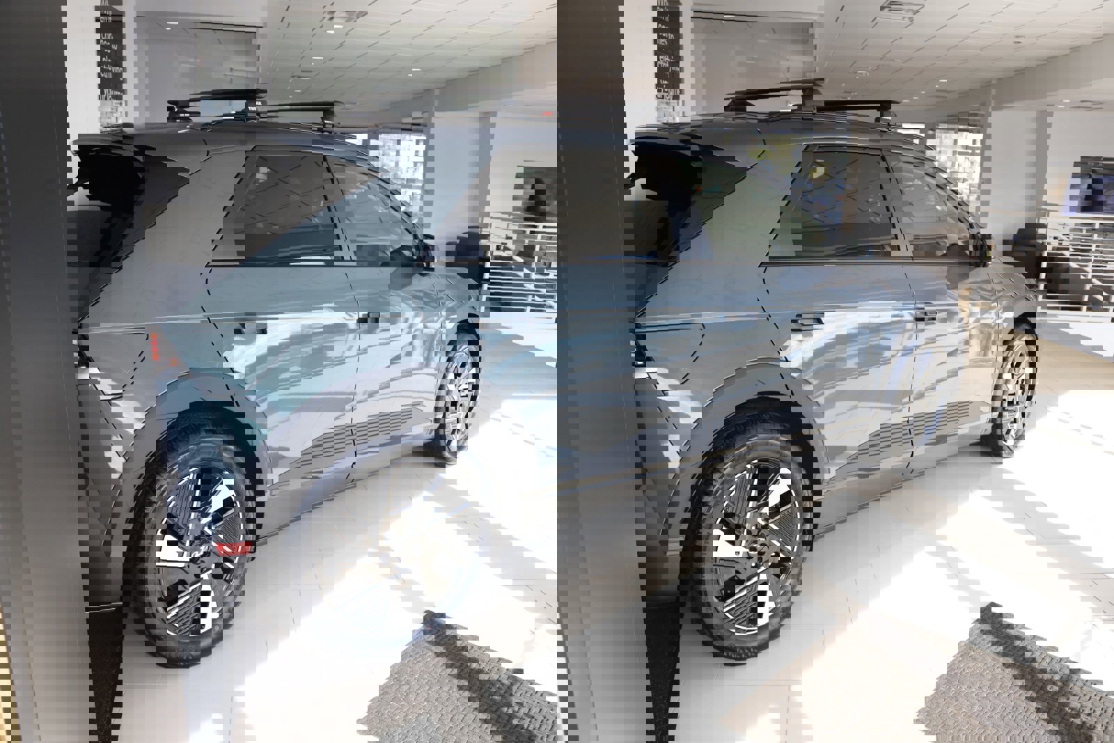 New 2025 Hyundai Ioniq 5 SEL image 2