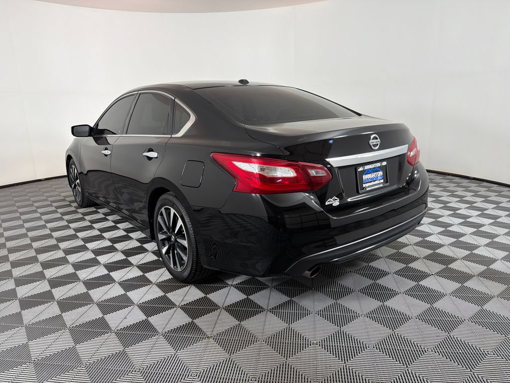 Used 2018 Nissan Altima 2.5 SV FWD image 5