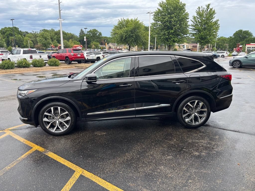 Used 2023 Acura MDX SH-AWD w/ Technology Package image 5