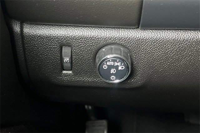 Used 2022 GMC Canyon Elevation w/ Trailering Package image 32