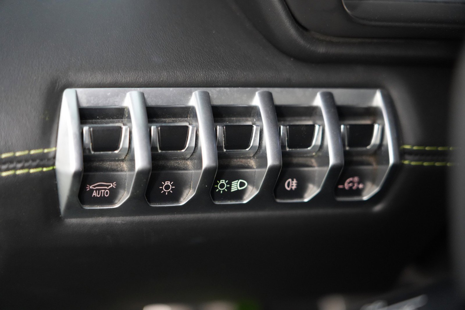 Used 2015 Lamborghini Aventador LP 700-4 image 29