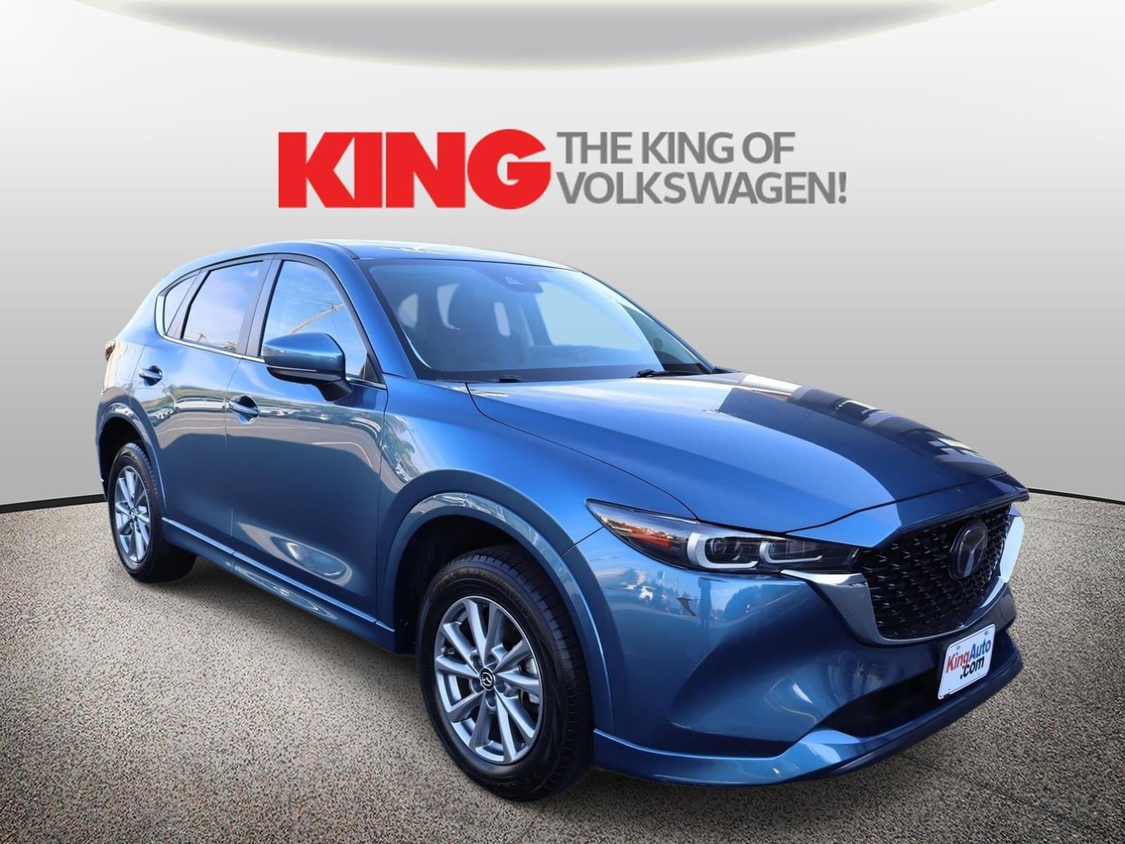 Used 2024 MAZDA CX-5 AWD 2.5 S w/ Preferred Package image 1