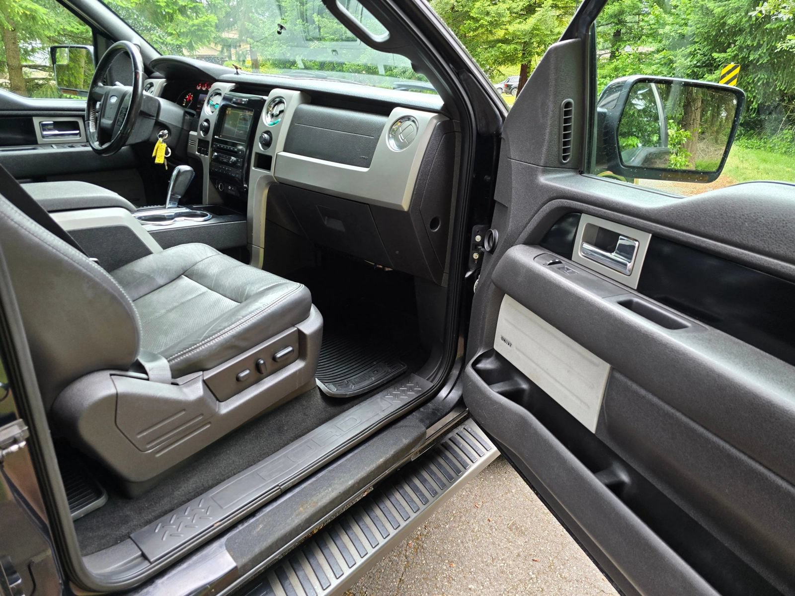 Used 2012 Ford F150 FX4 w/ FX Luxury Pkg AWD/4WD image 14