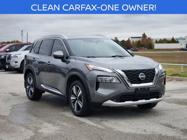 Certified 2022 Nissan Rogue Platinum w/ Head-Up Display Package image 2