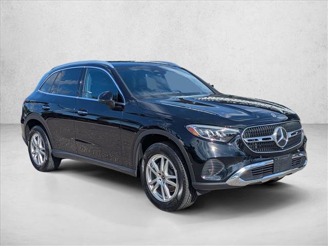 Certified 2023 Mercedes-Benz GLC 300 4MATIC image 3