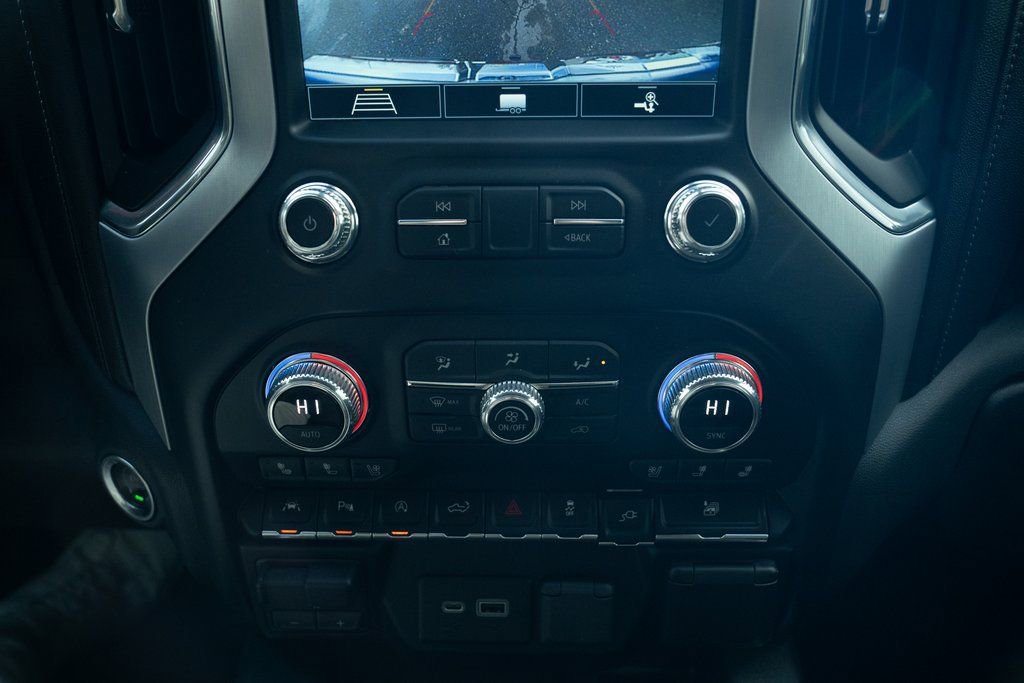 Used 2020 GMC Sierra 1500 SLT w/ SLT Premium Plus Package image 16