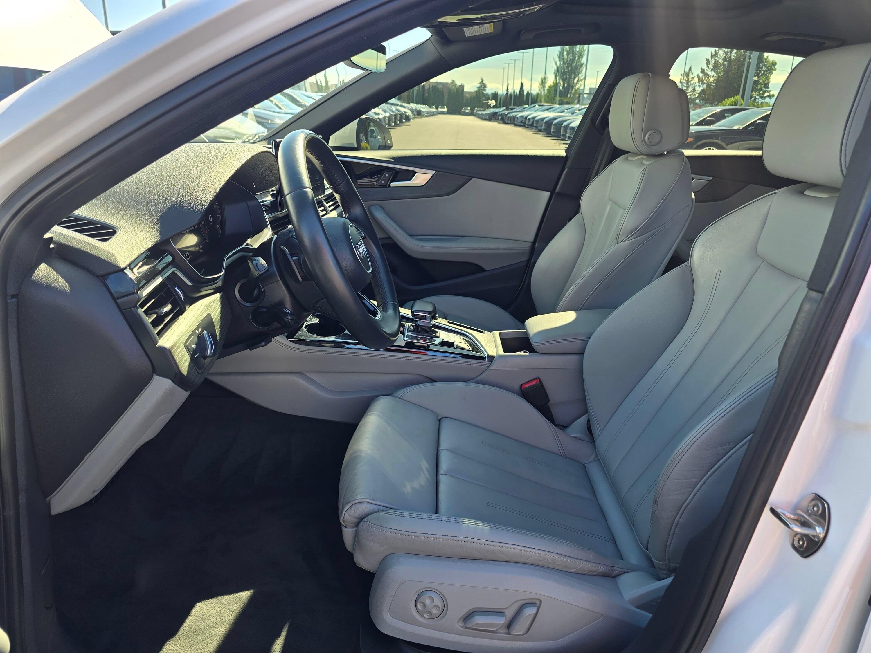 Used 2022 Audi A4 2.0T Premium Plus AWD/4WD image 12