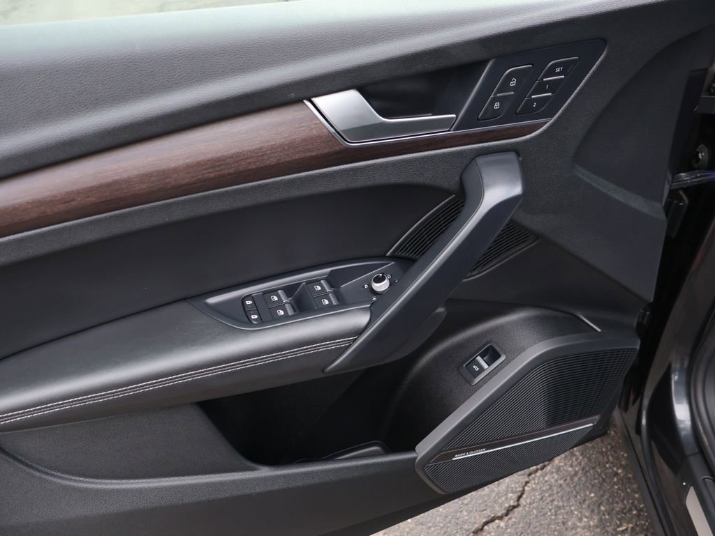 Used 2021 Audi Q5 2.0T Premium Plus w/ Premium Plus Package image 16